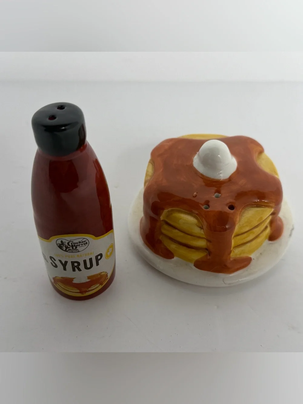 Cracker Barrel Pancake & Syrup Bath Toy Set - Brown, White, Yellow